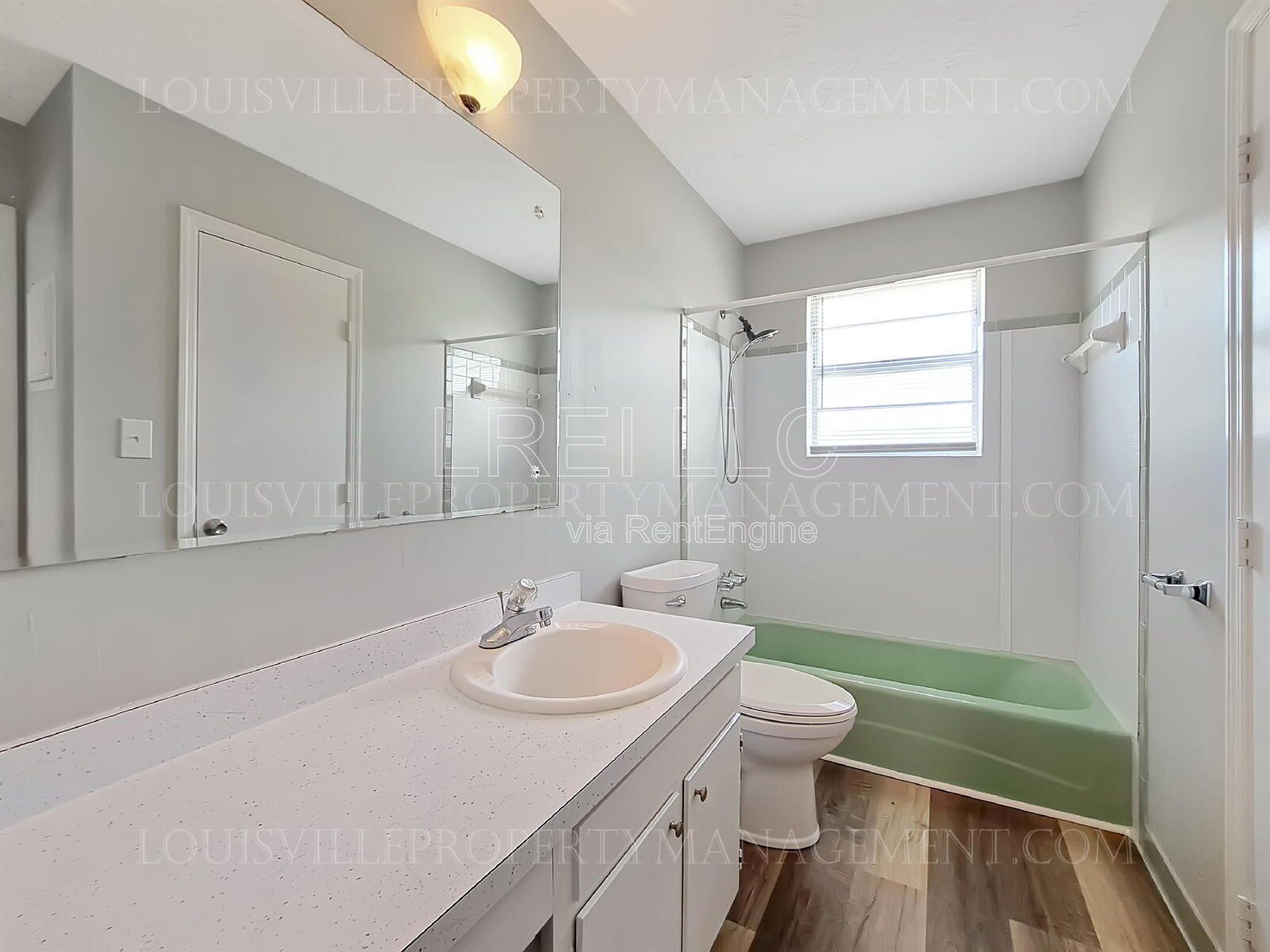 Gallery Image 9