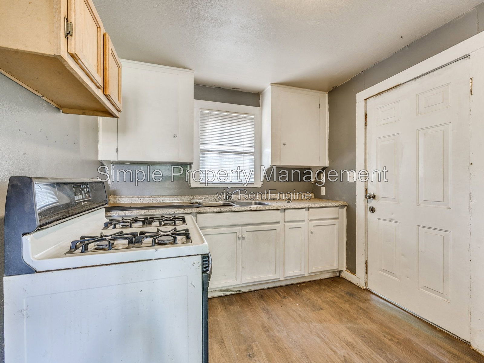 Gallery Image 15