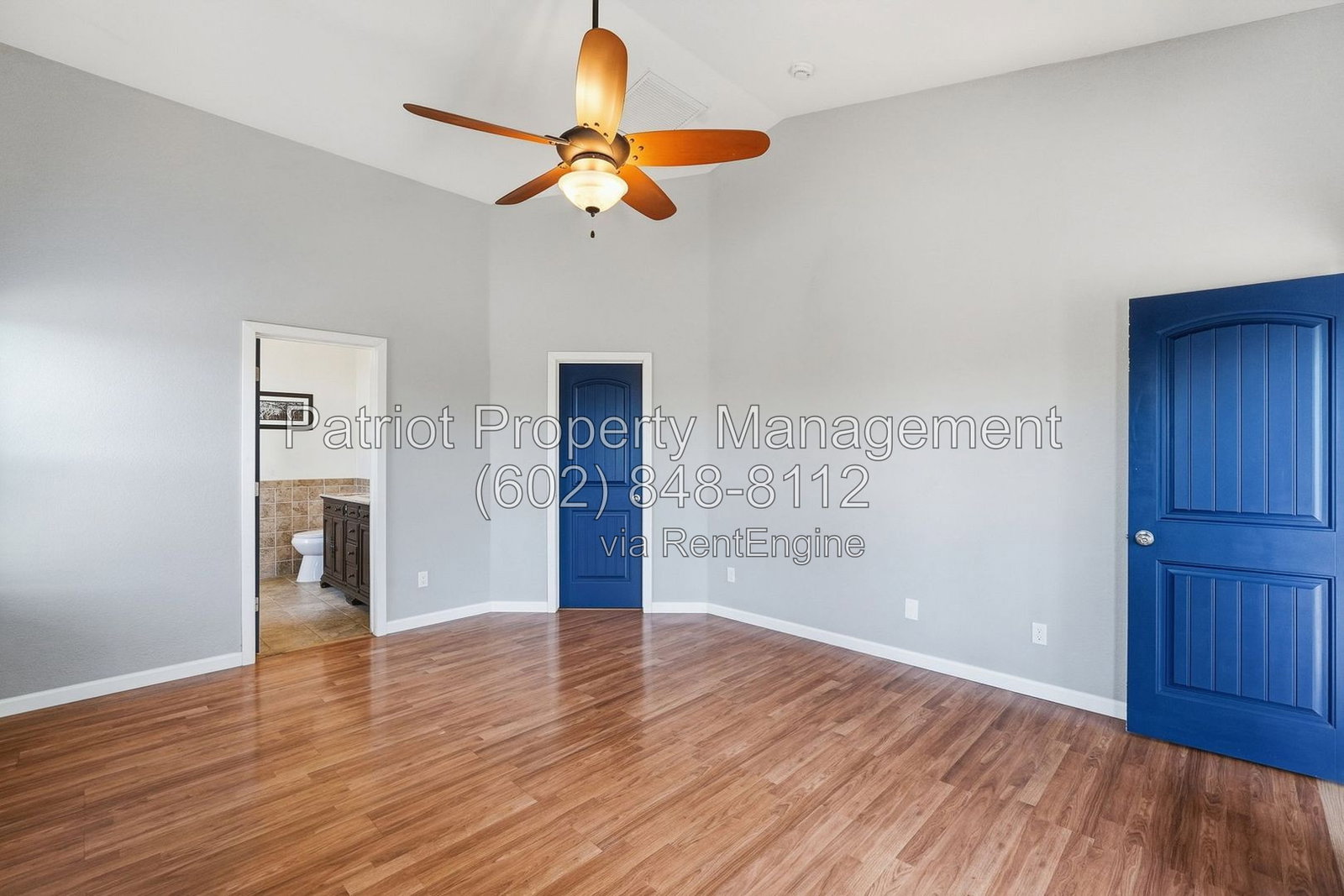Gallery Image 13