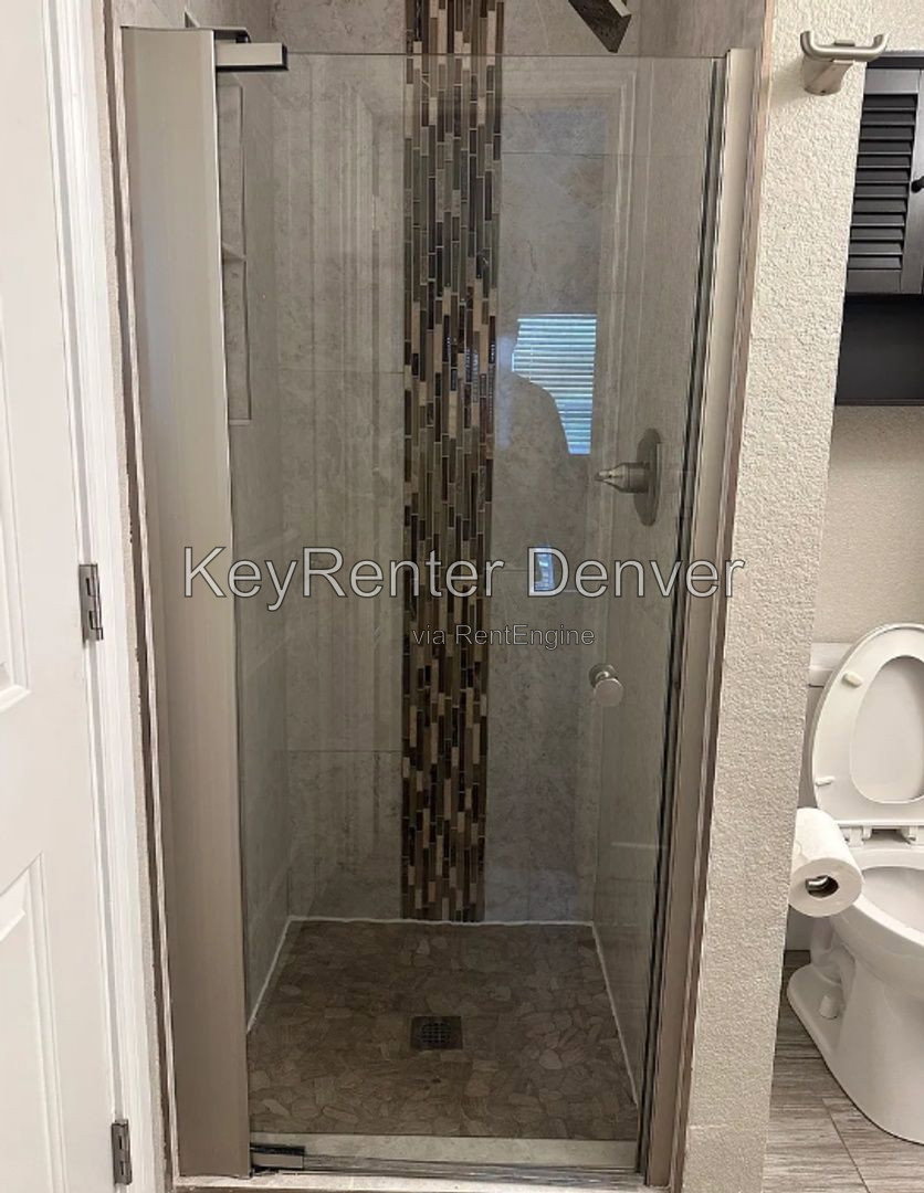 Gallery Image 16