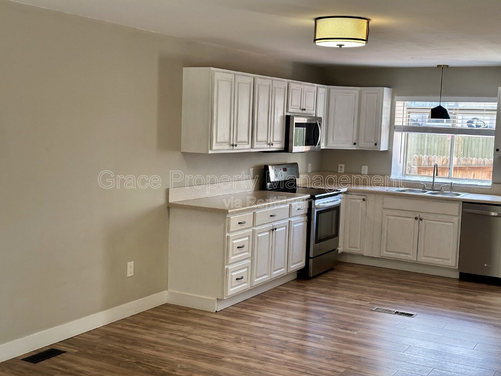 Gallery Image 12