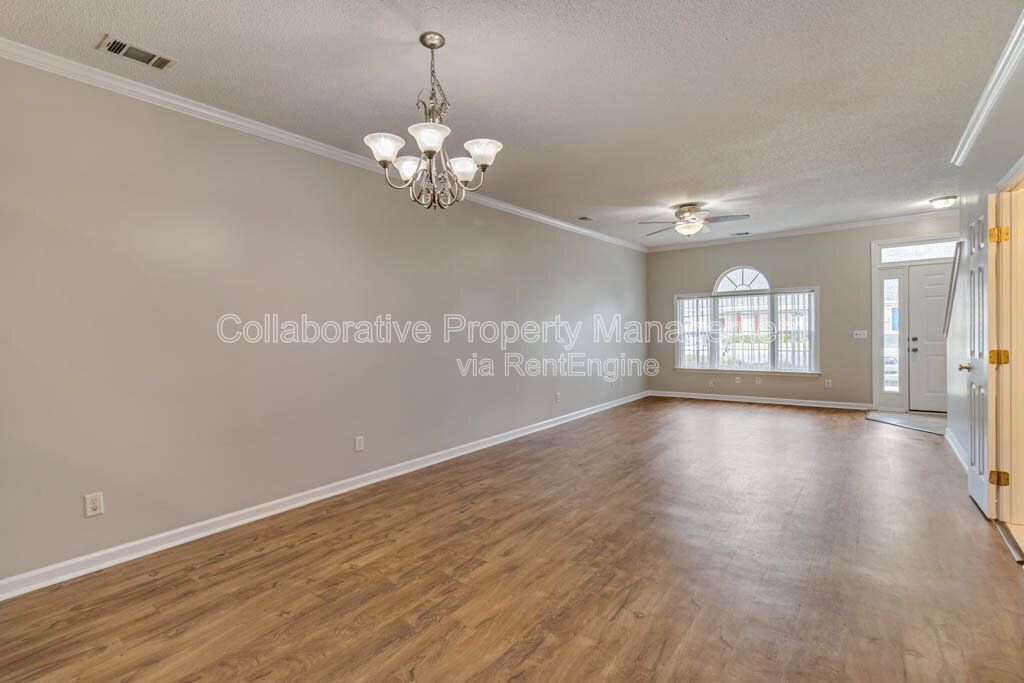 Gallery Image 17