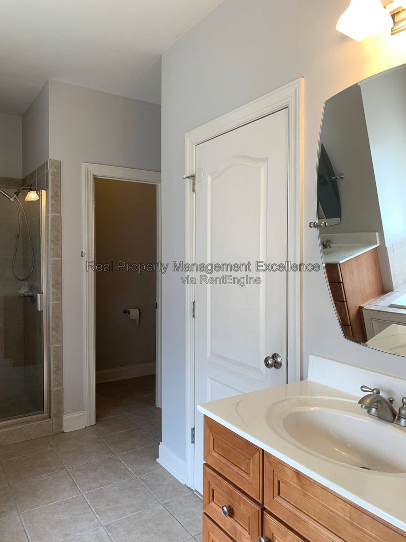 Gallery Image 18