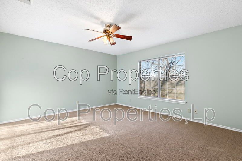 Gallery Image 31