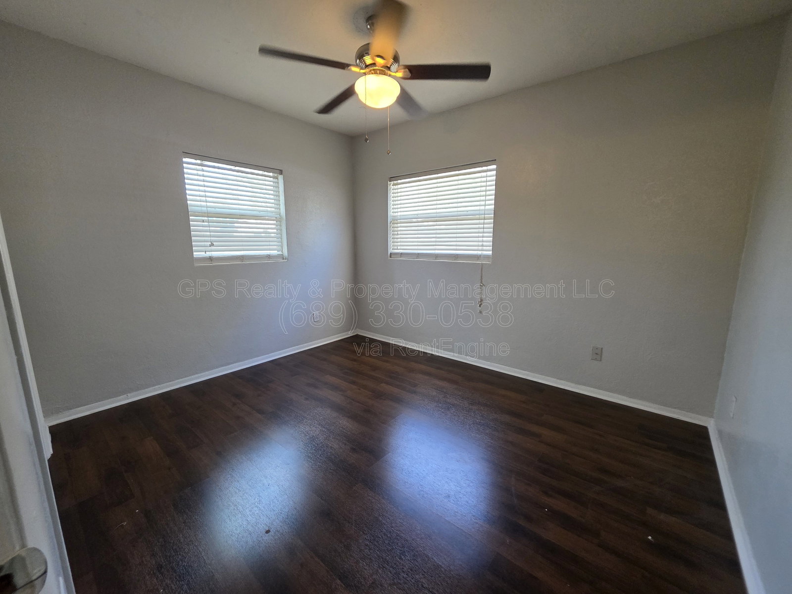Gallery Image 17