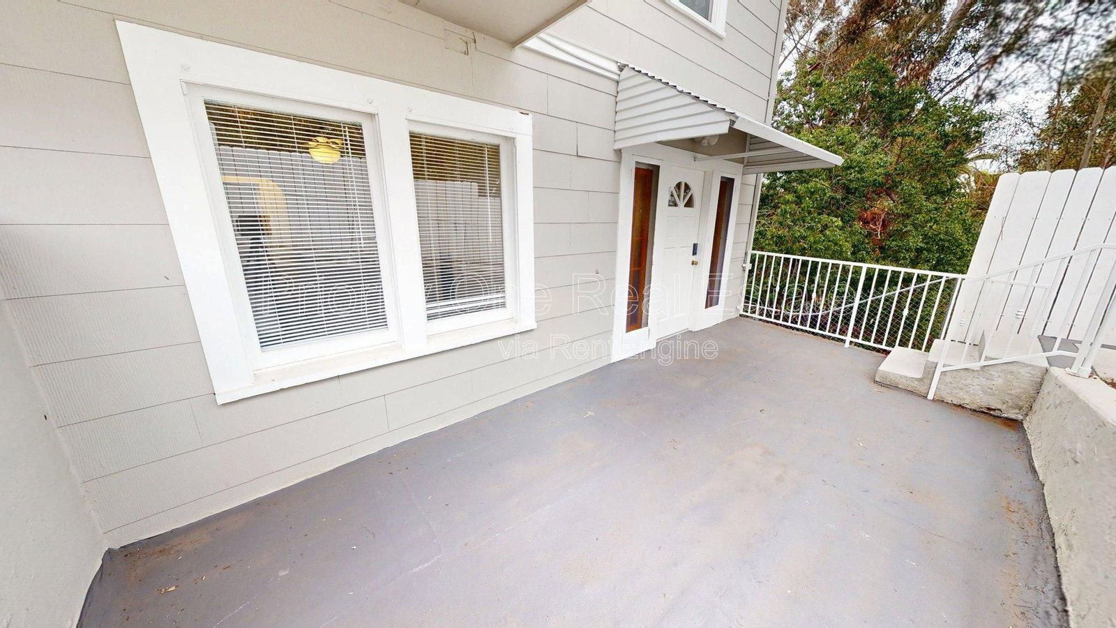 Gallery Image 0