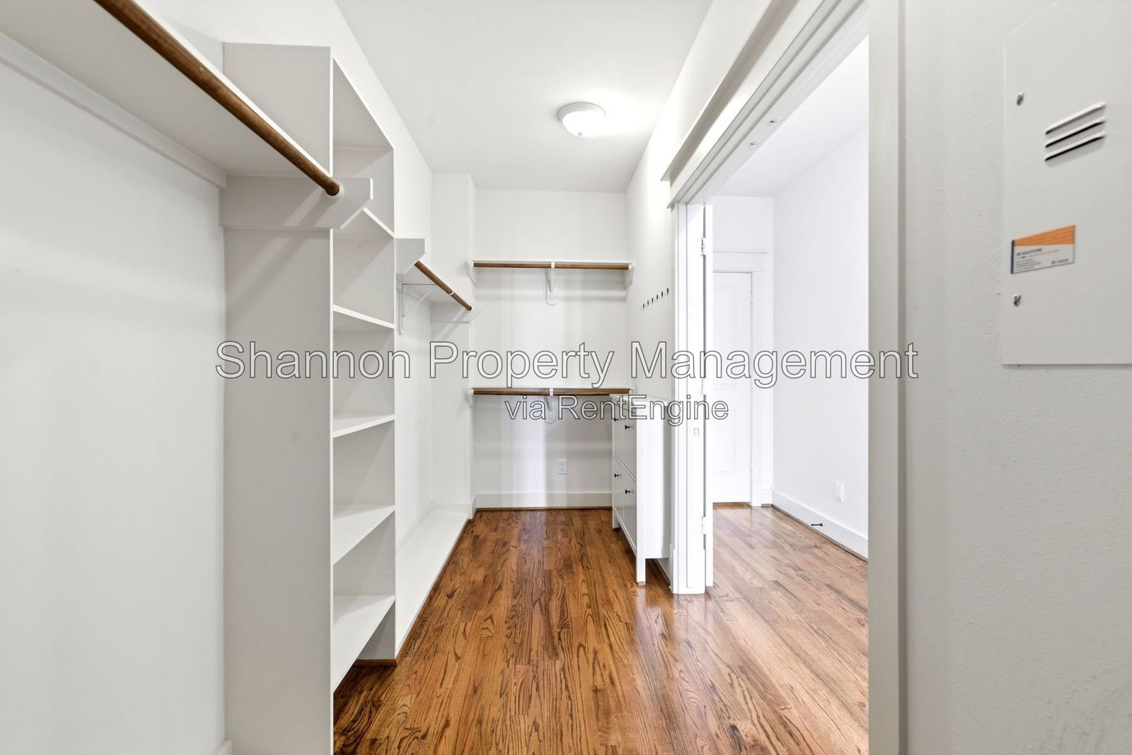 Gallery Image 32