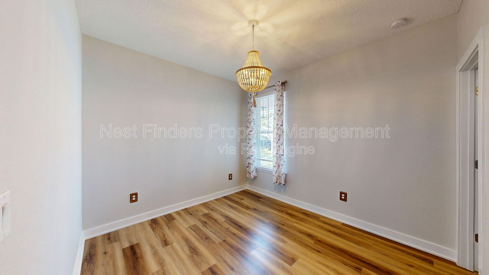 Gallery Image 17