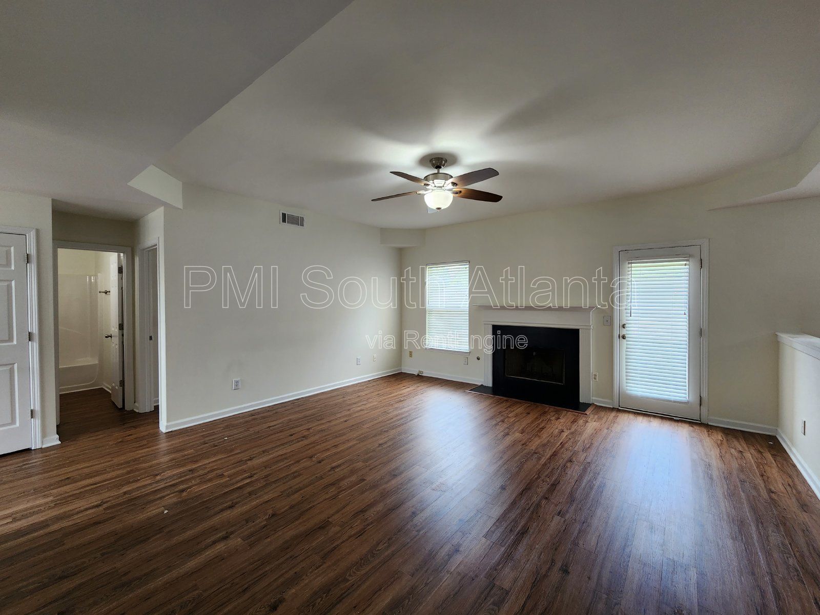 Gallery Image 19