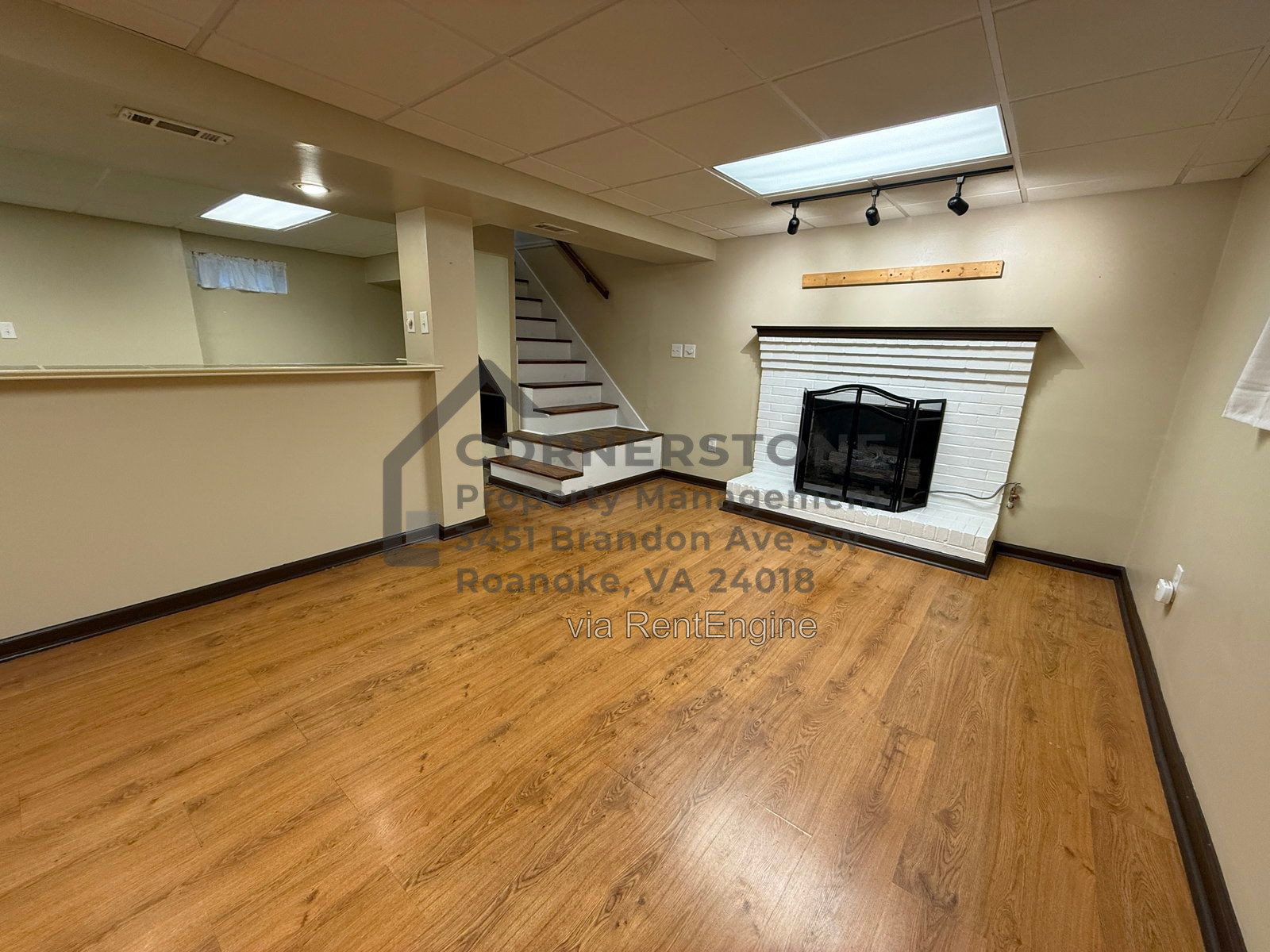Gallery Image 17