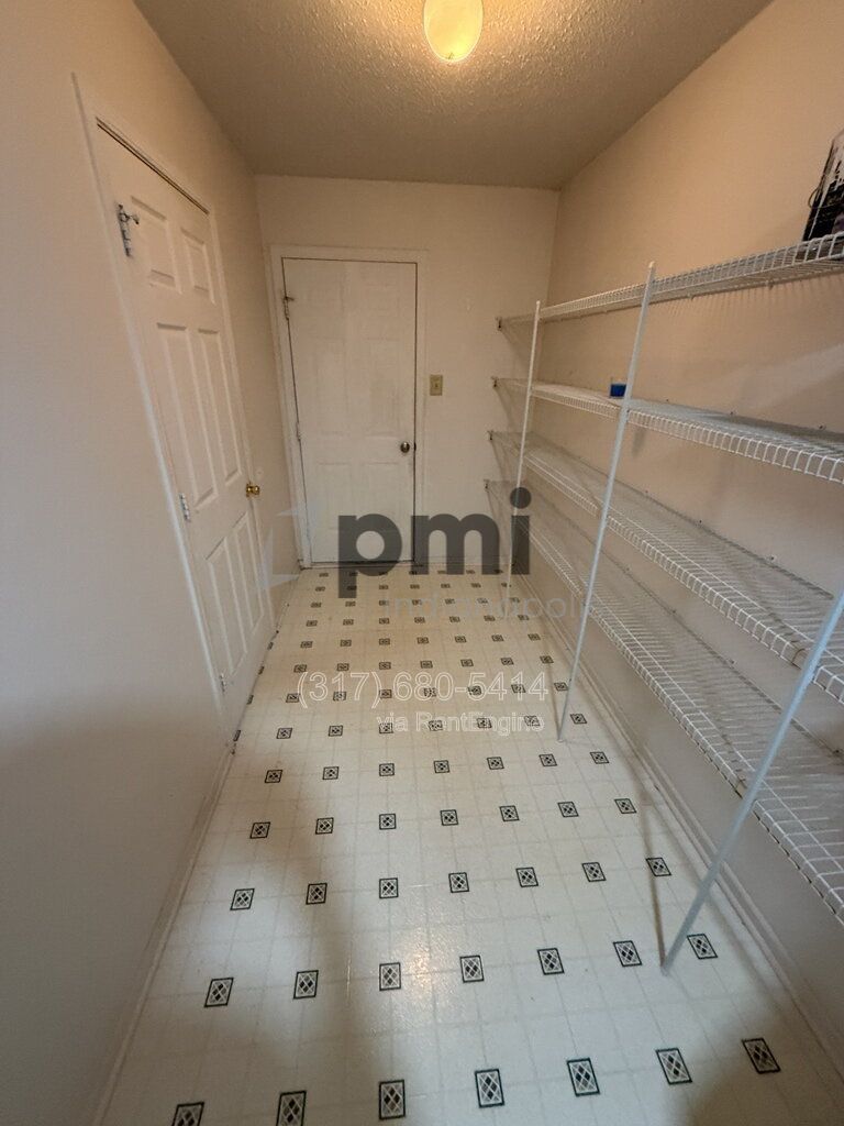 Gallery Image 52