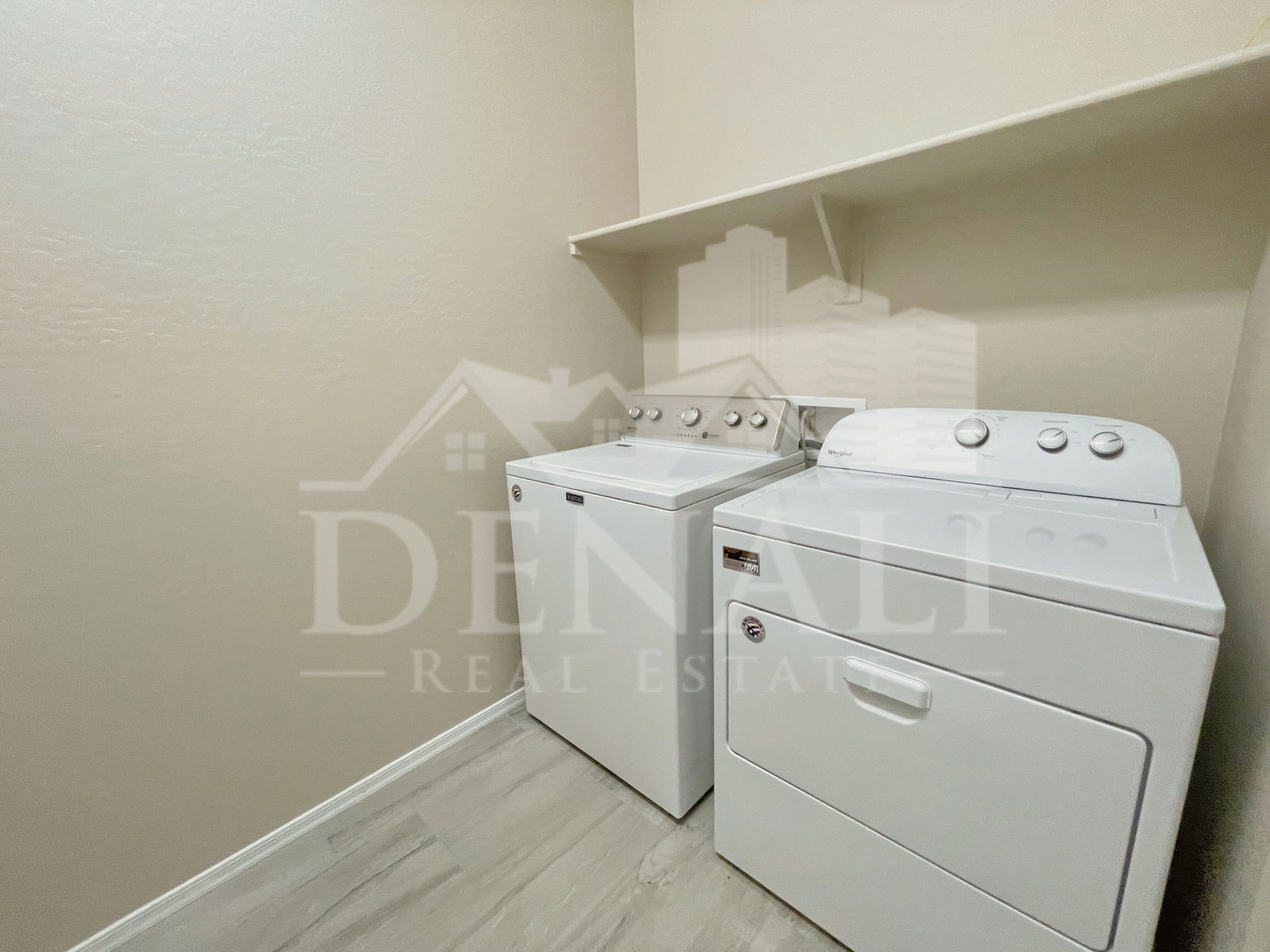 Gallery Image 17