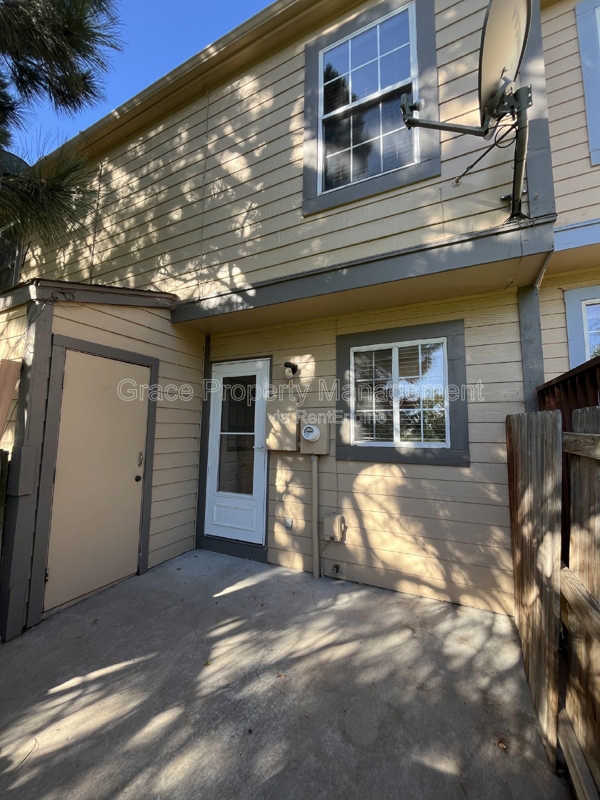 Gallery Image 15