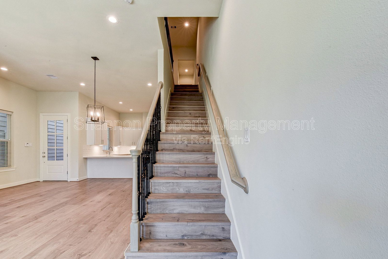 Gallery Image 14