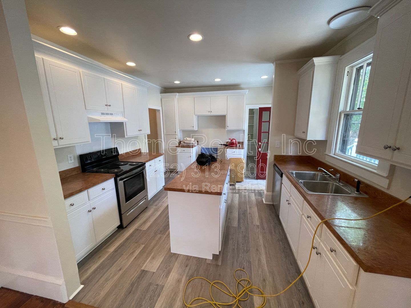 Gallery Image 10