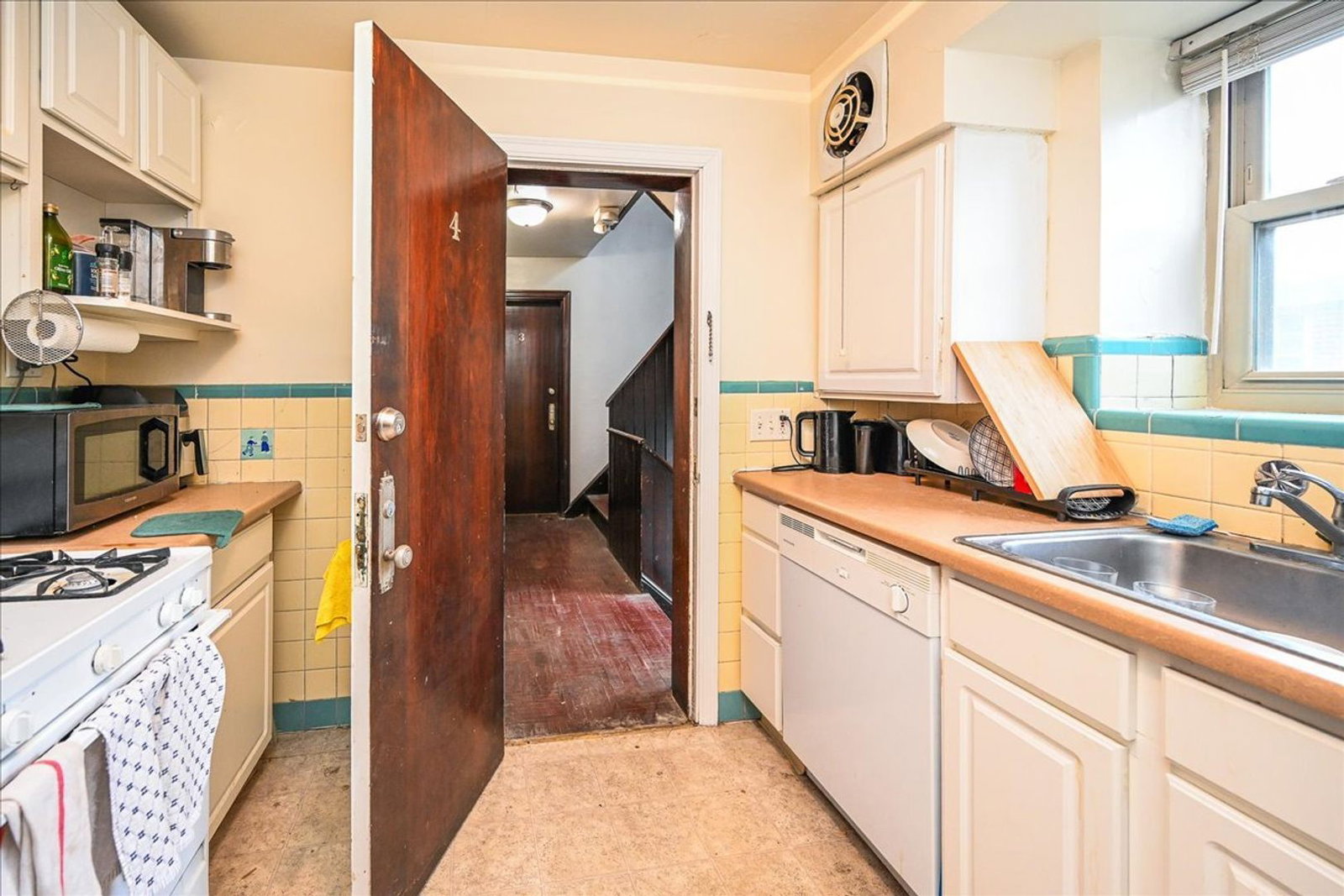 Gallery Image 15