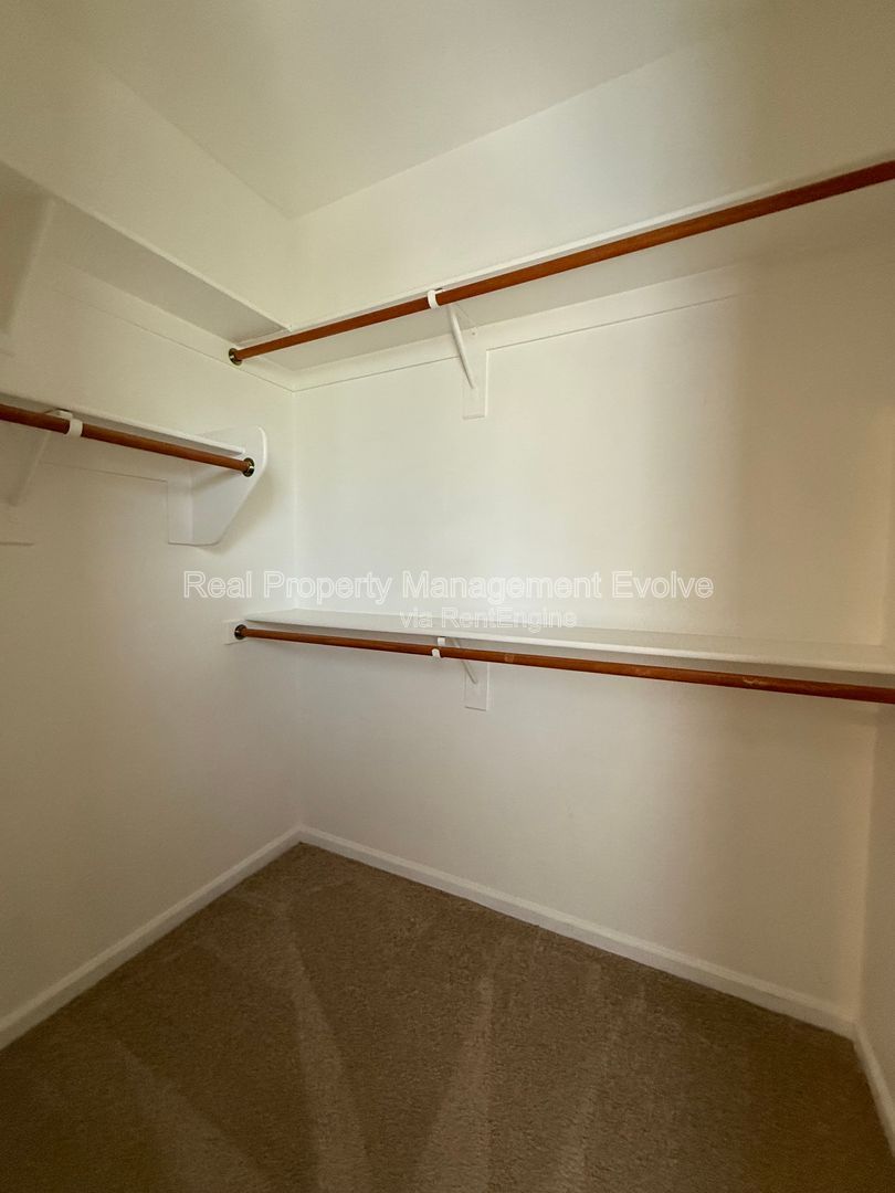 Gallery Image 35