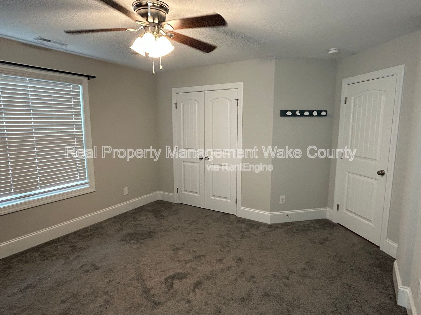 Gallery Image 37