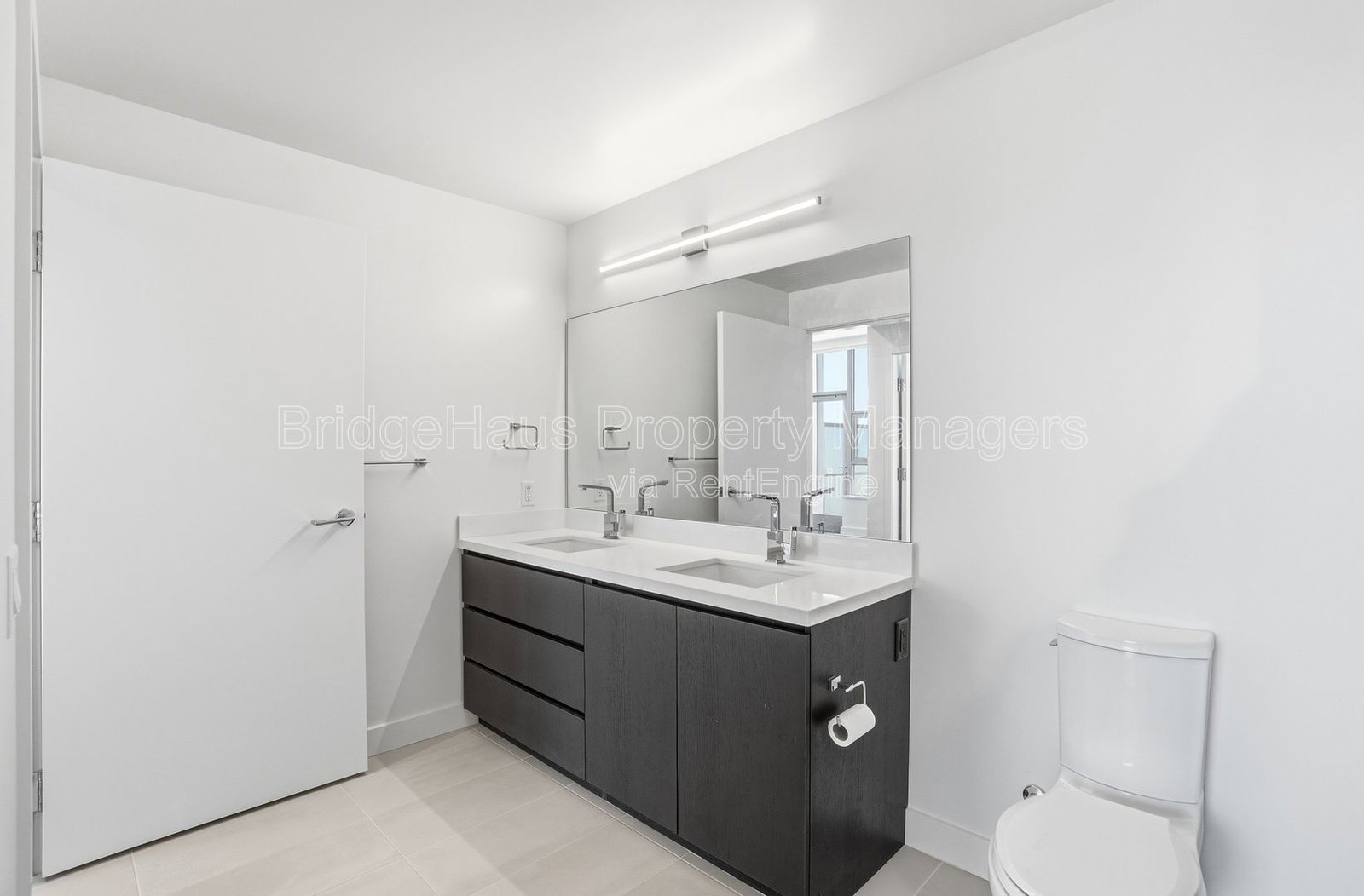 Gallery Image 19