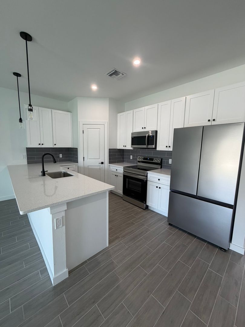 Gallery Image 8