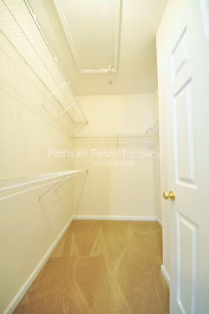 Gallery Image 18