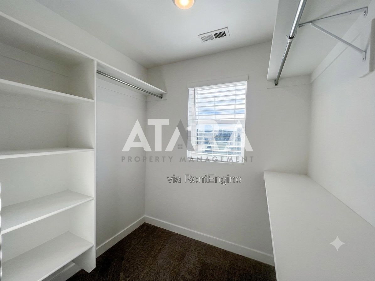 Gallery Image 38