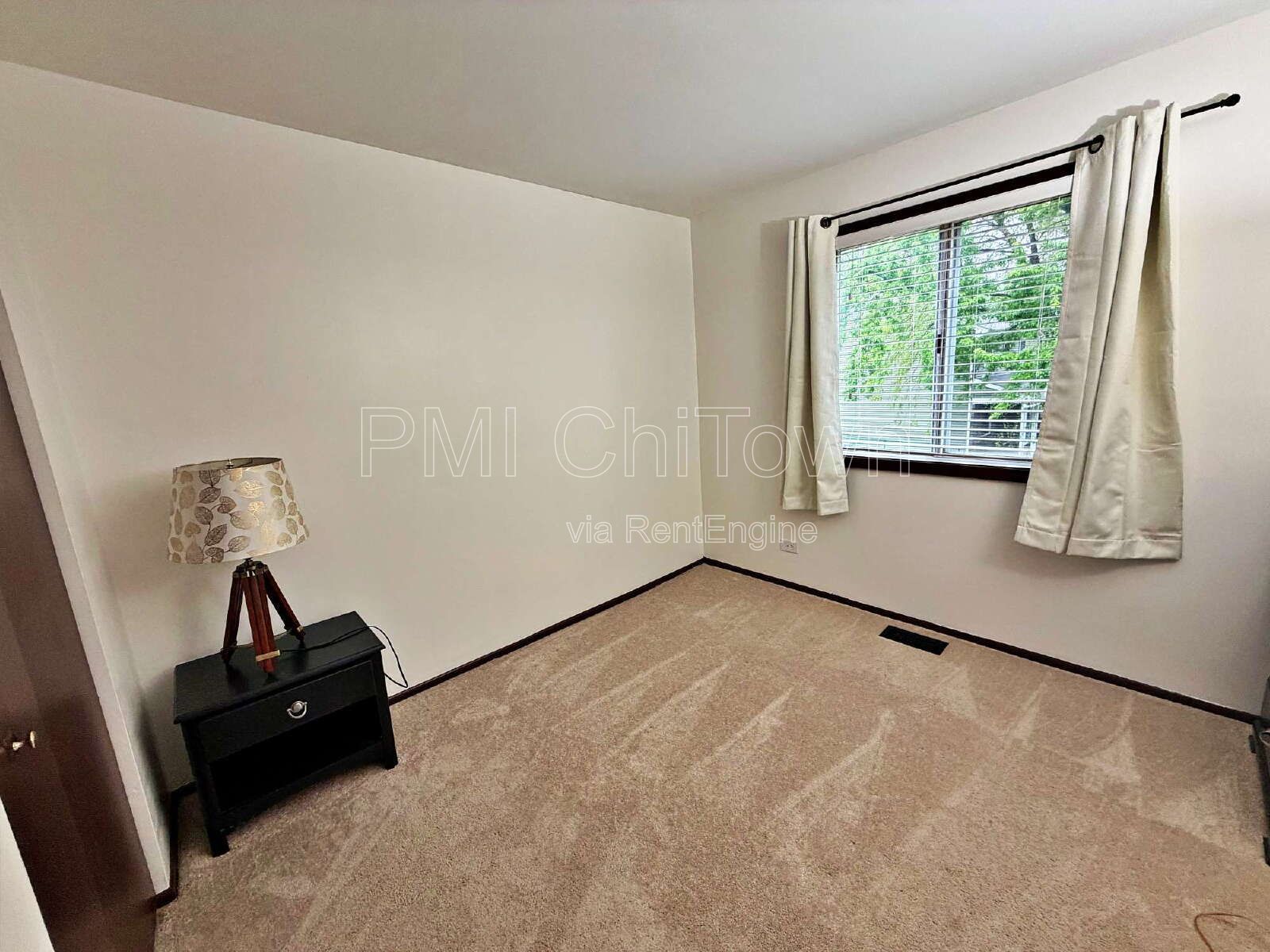 Gallery Image 19