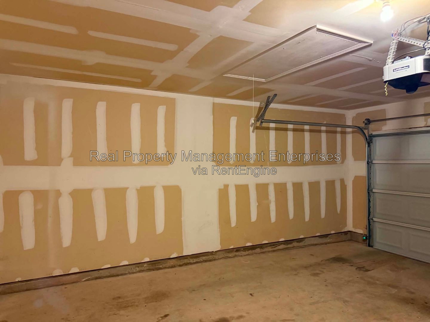 Gallery Image 31