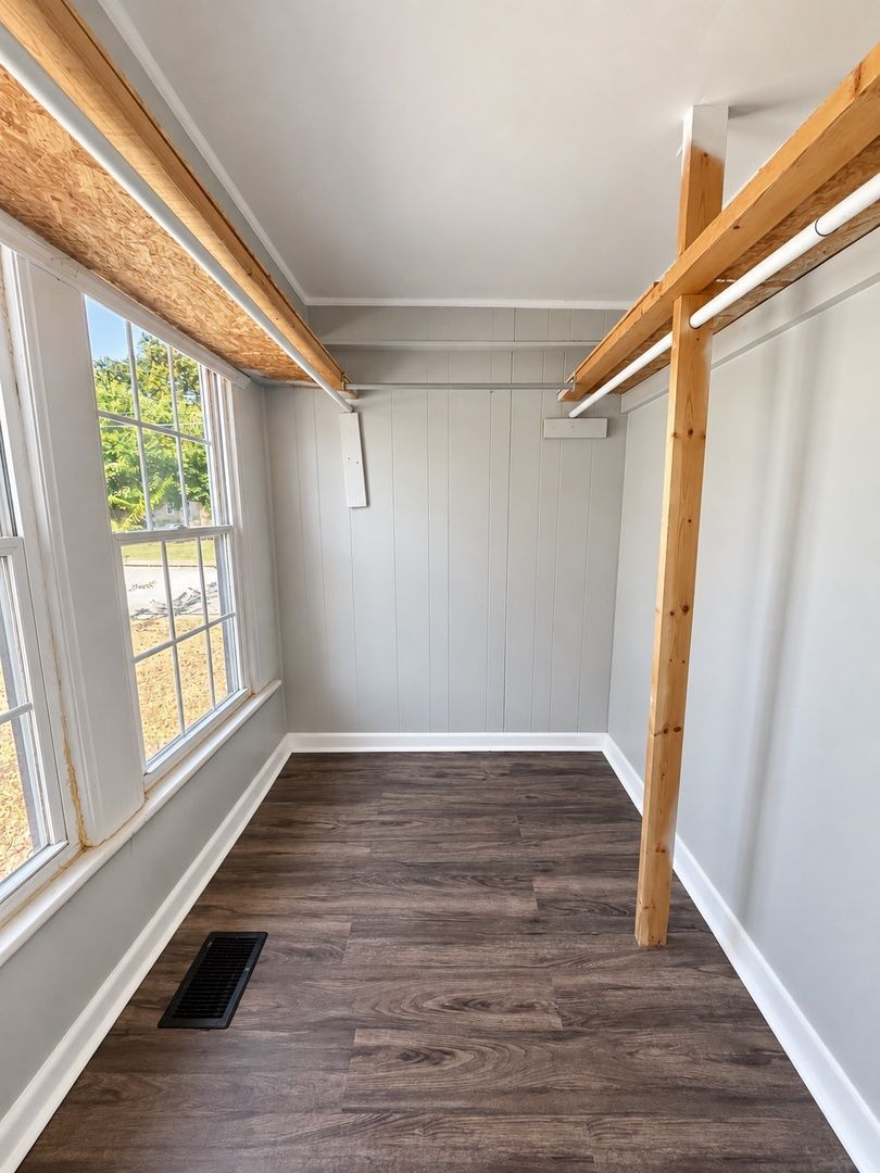 Gallery Image 13