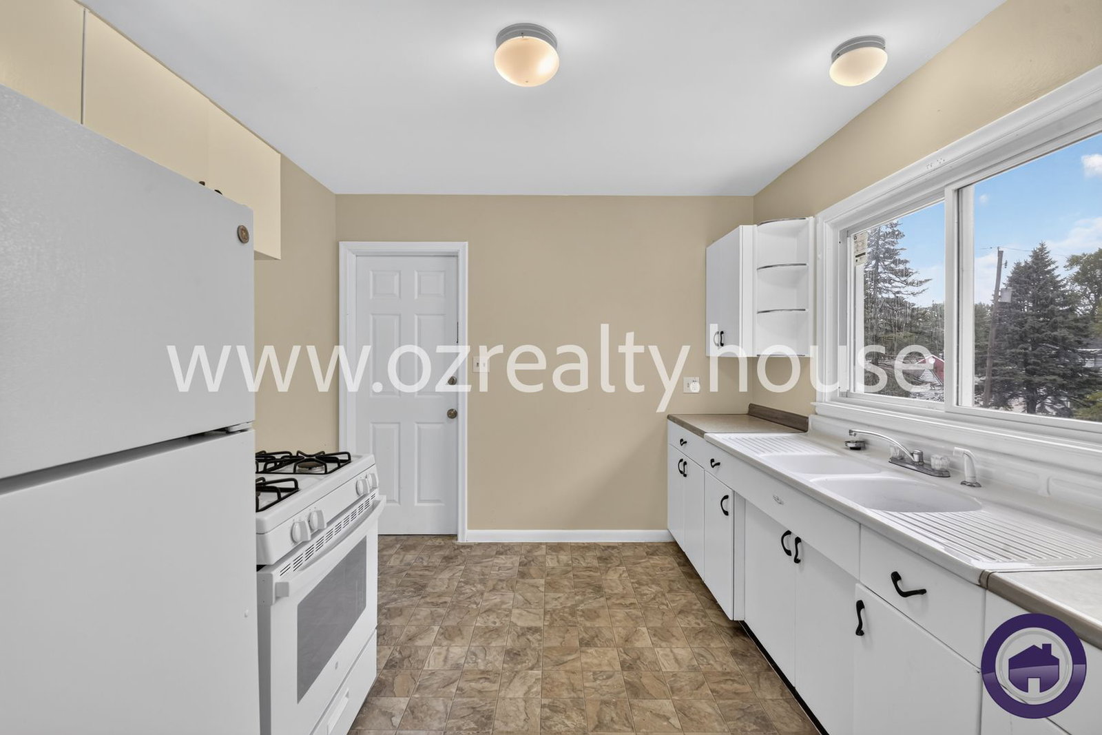 Gallery Image 8