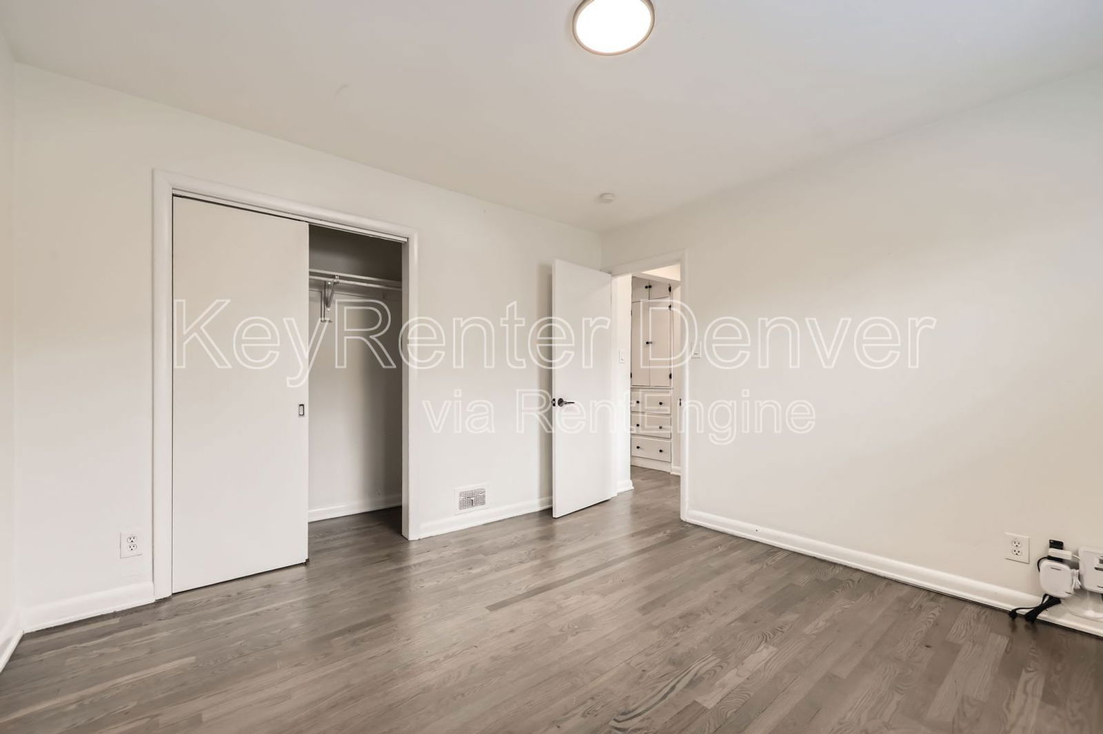 Gallery Image 19