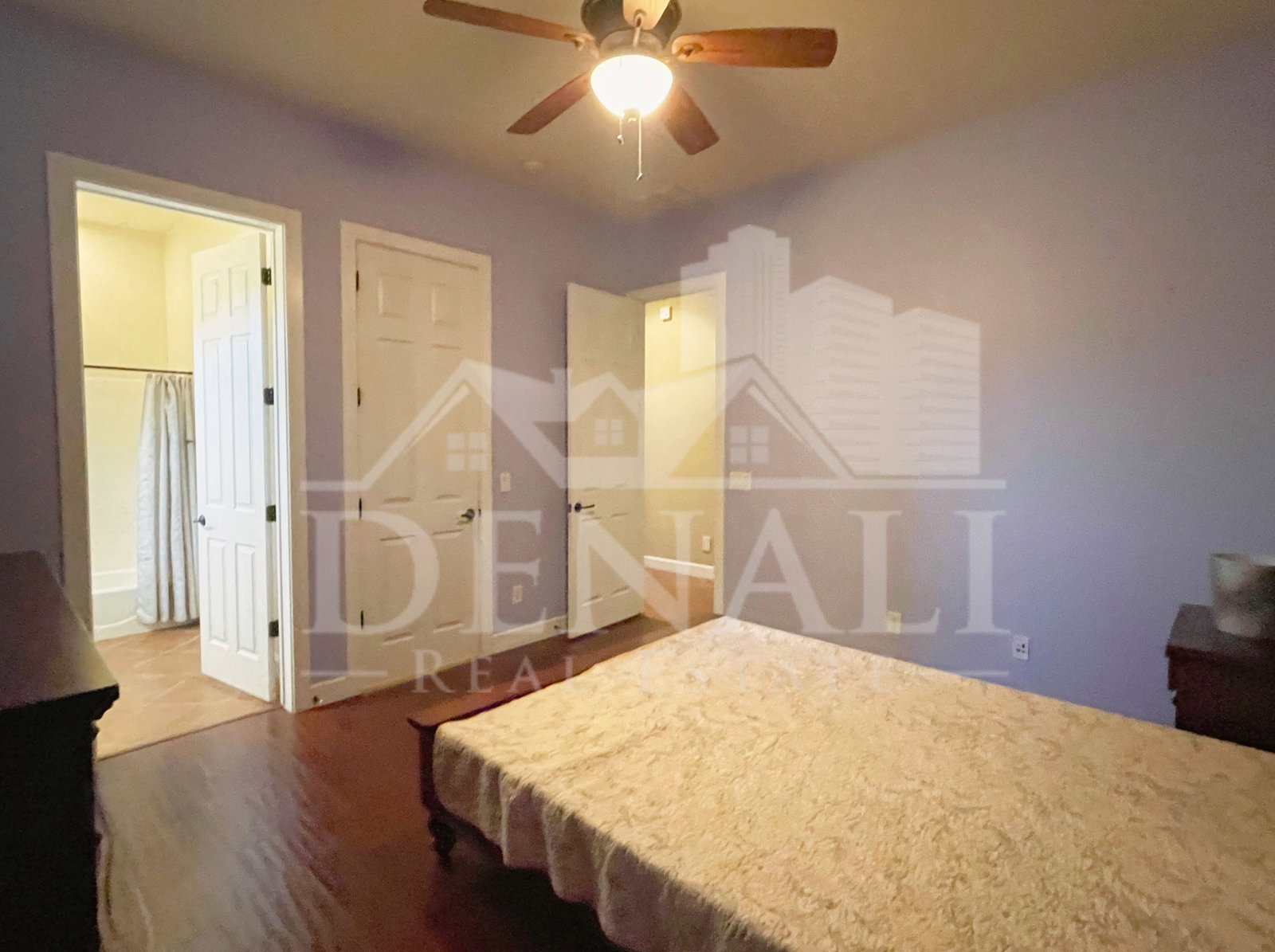 Gallery Image 33
