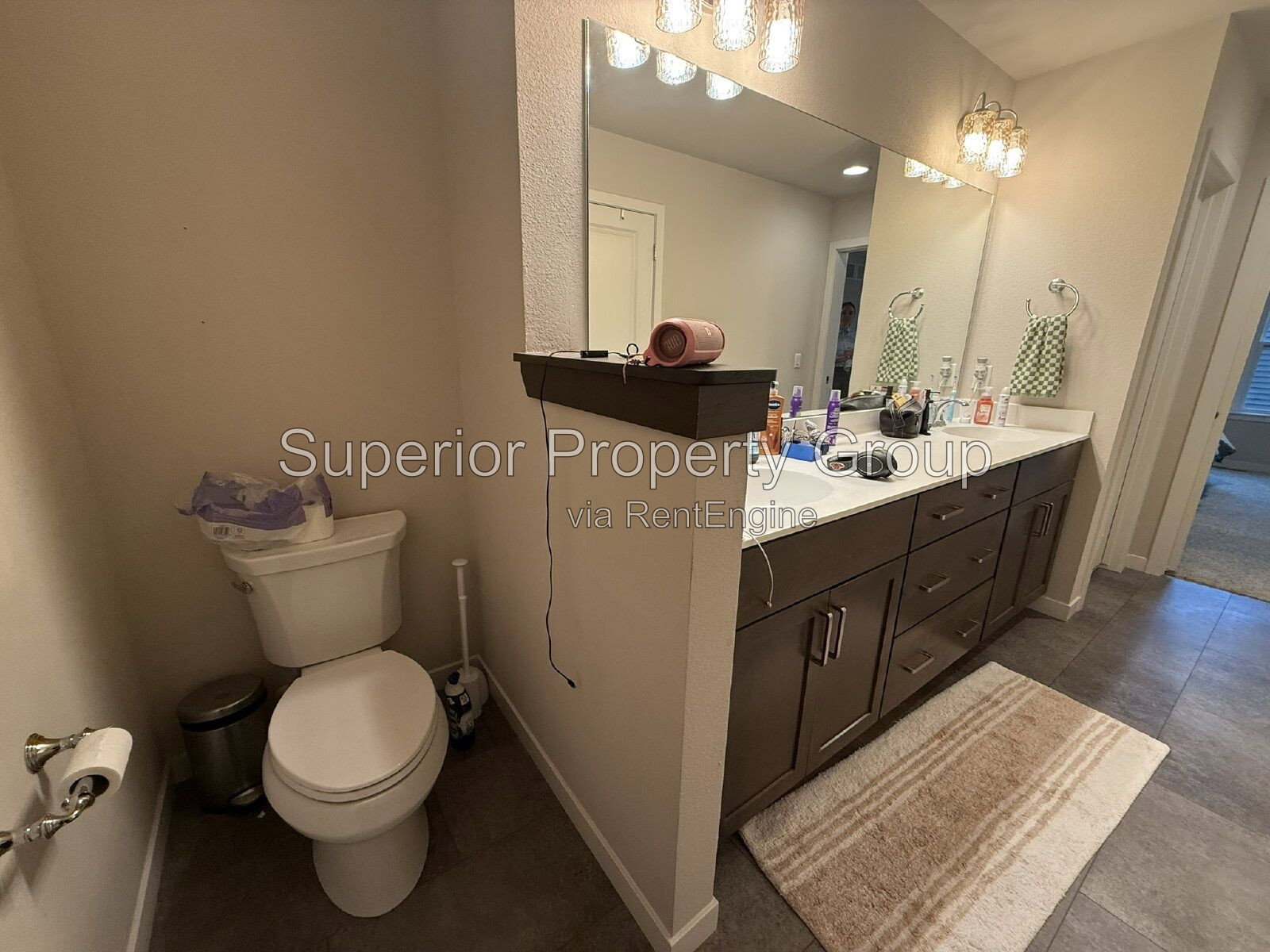 Gallery Image 41
