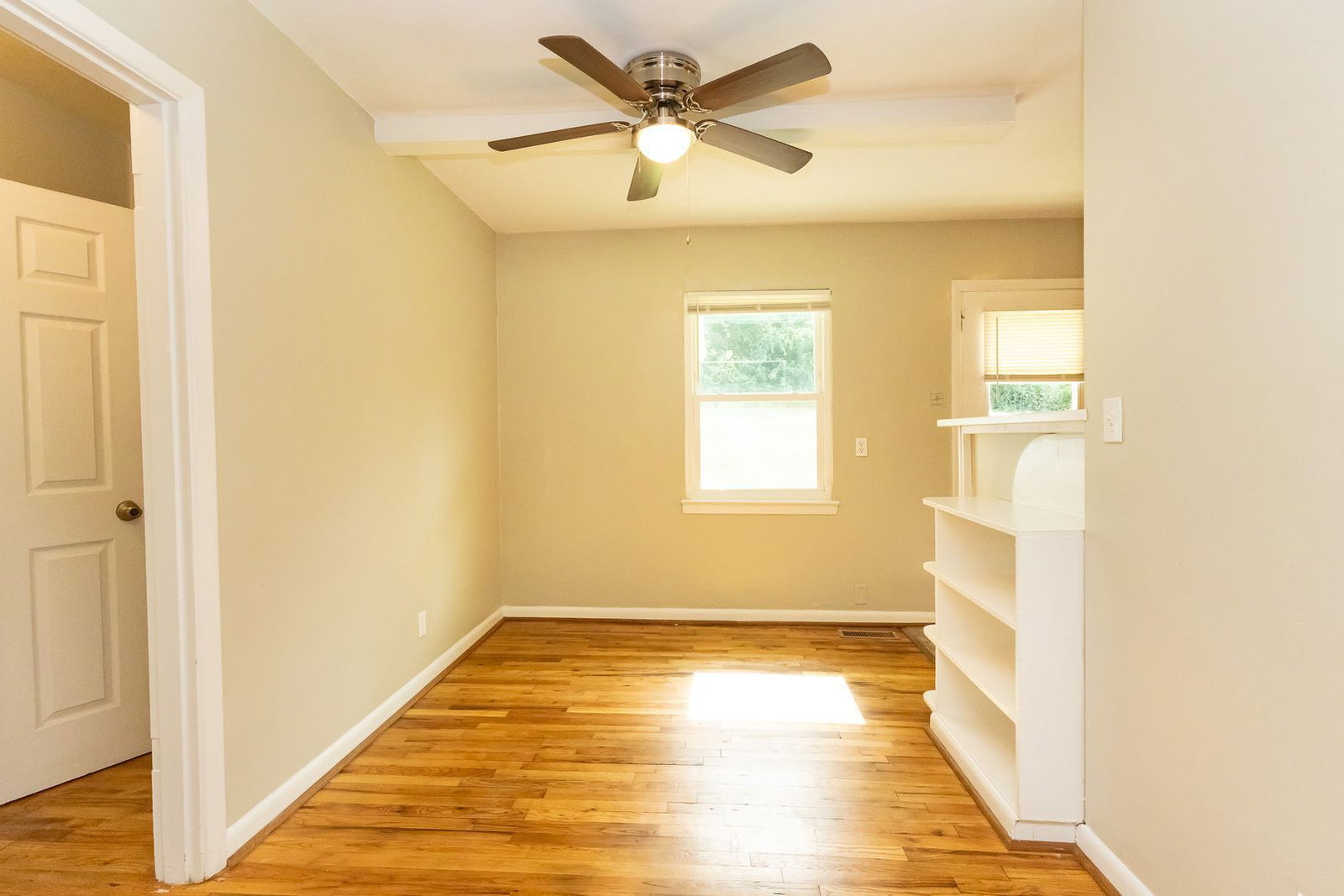 Gallery Image 10