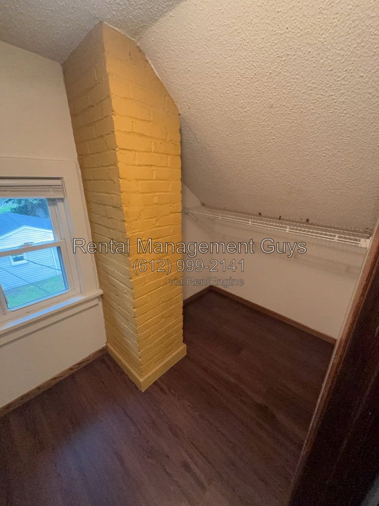 Gallery Image 17