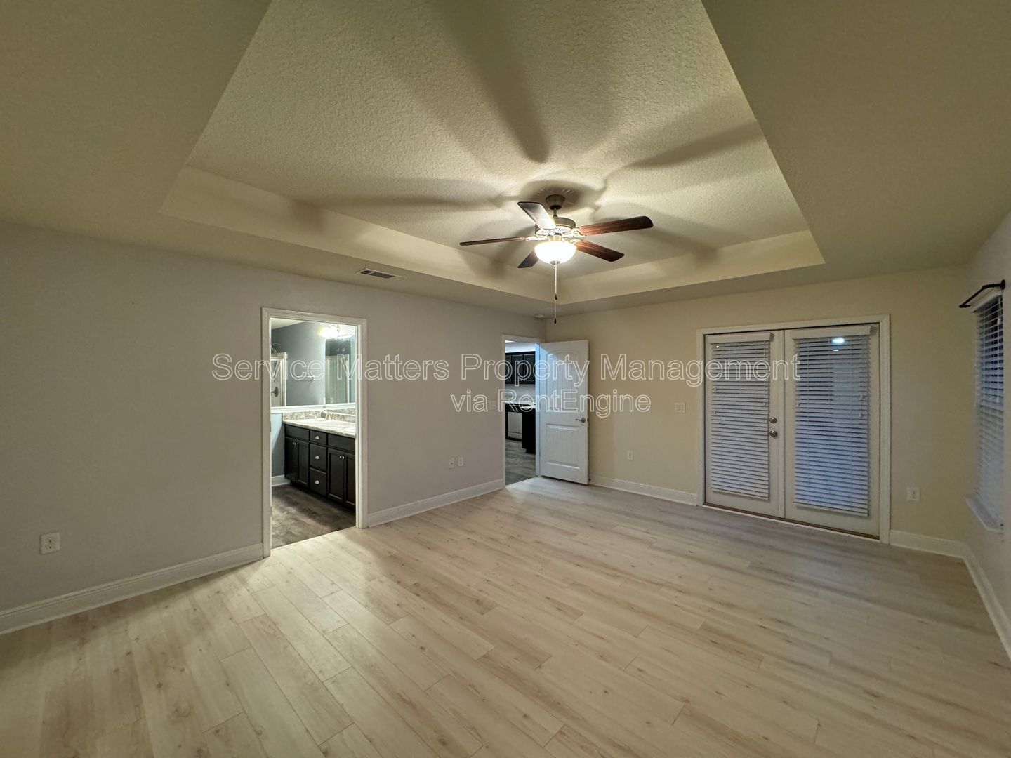 Gallery Image 17