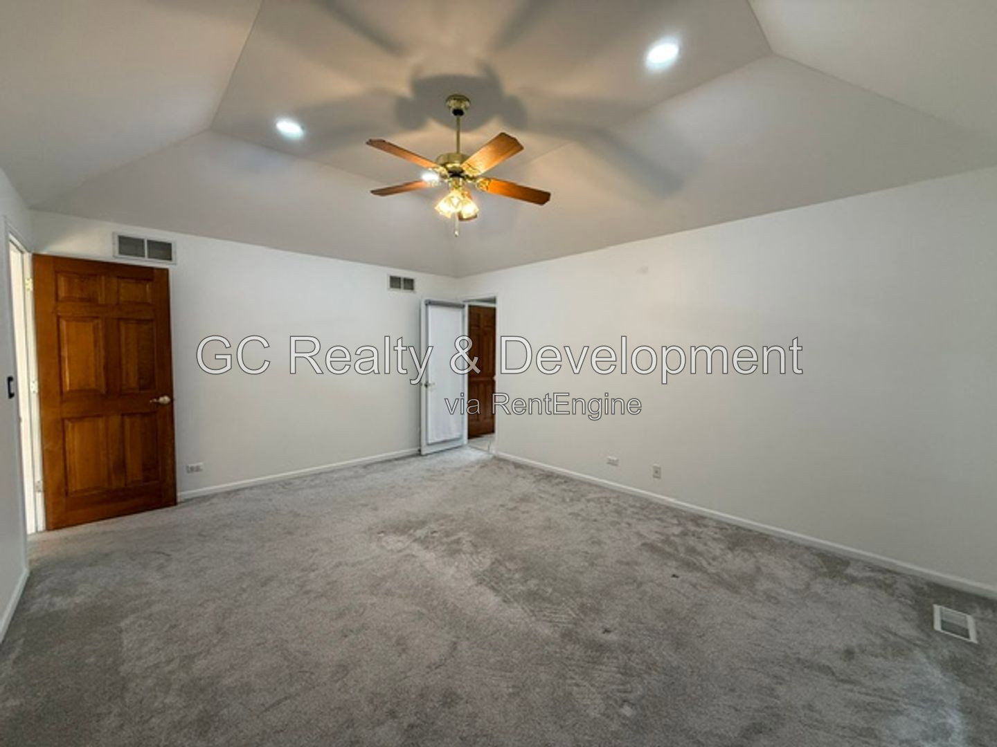 Gallery Image 26