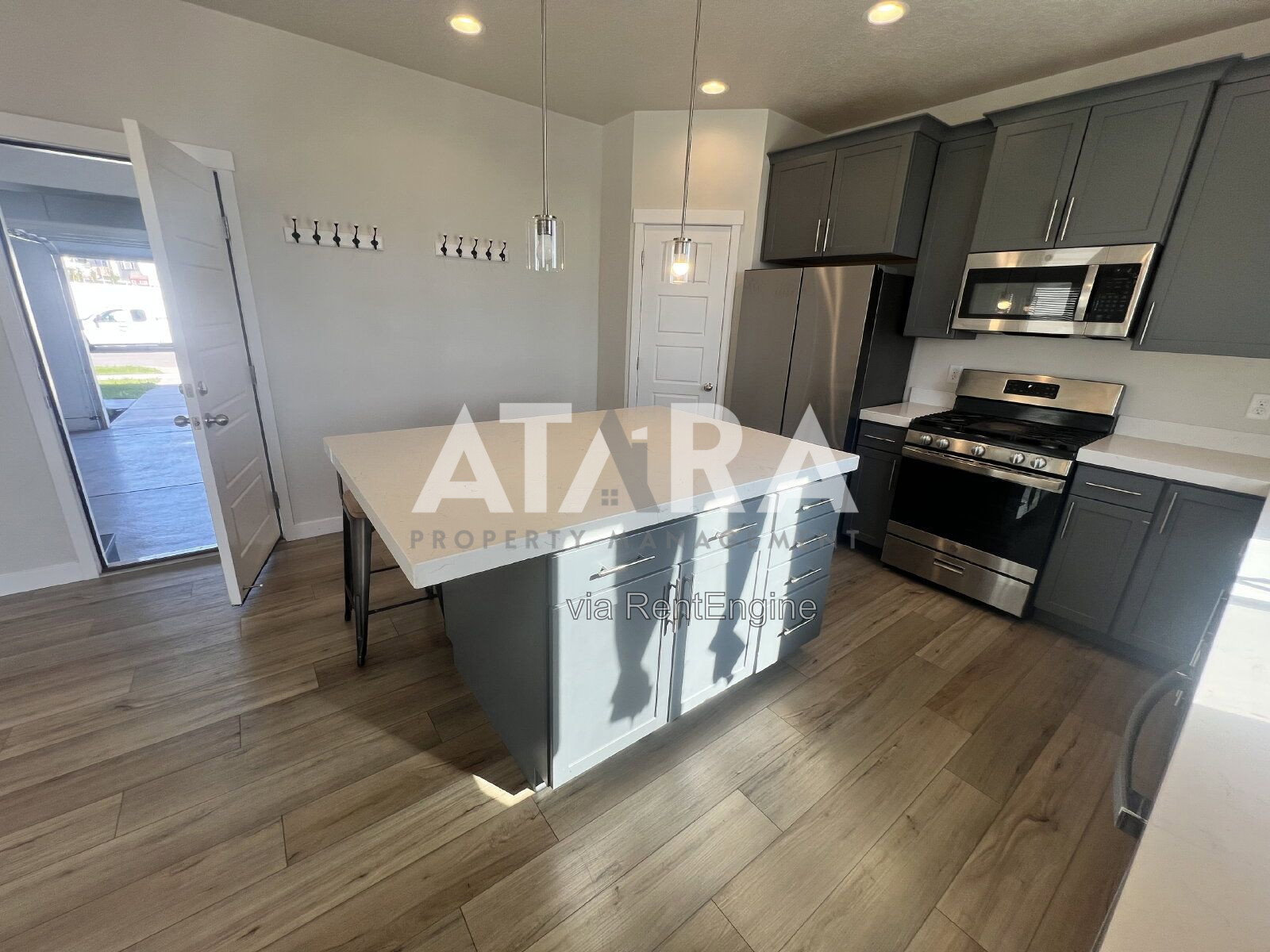 Gallery Image 16
