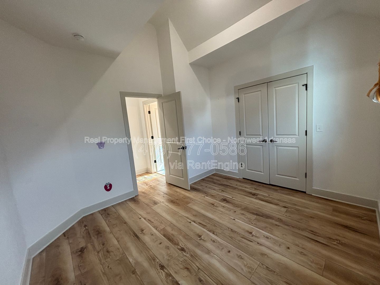 Gallery Image 19