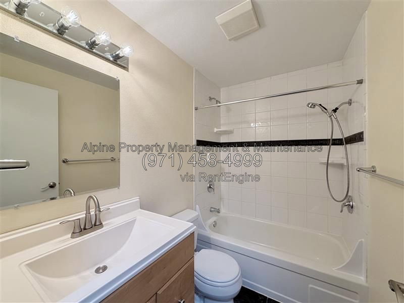 Gallery Image 32