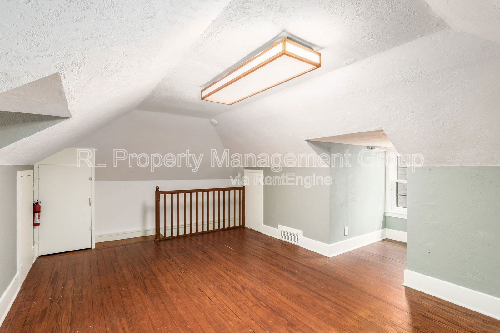 Gallery Image 32