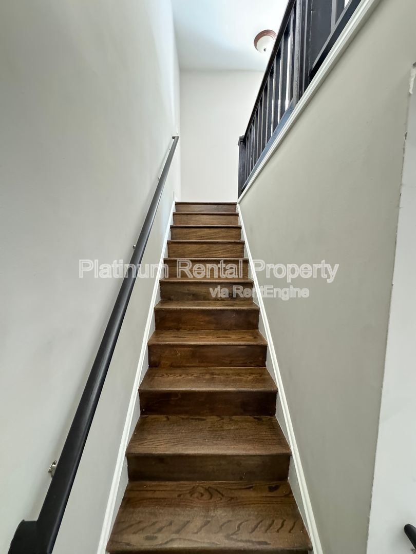 Gallery Image 14