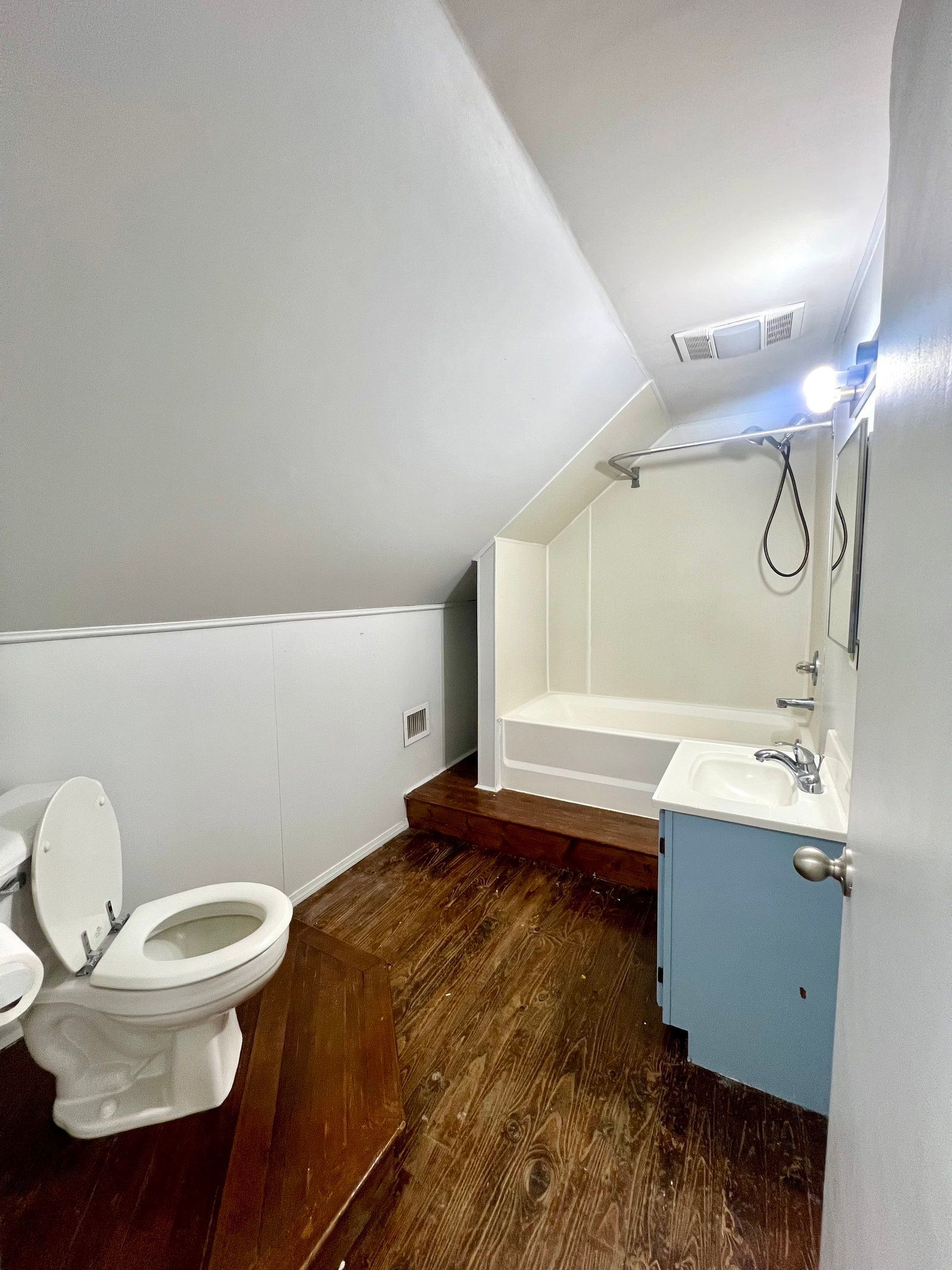 Gallery Image 18