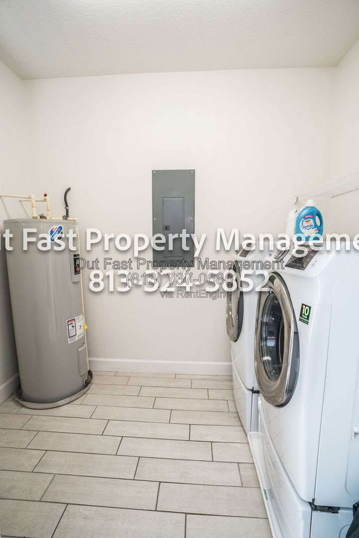 Gallery Image 57