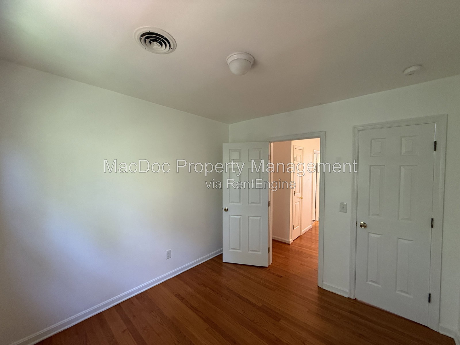 Gallery Image 31