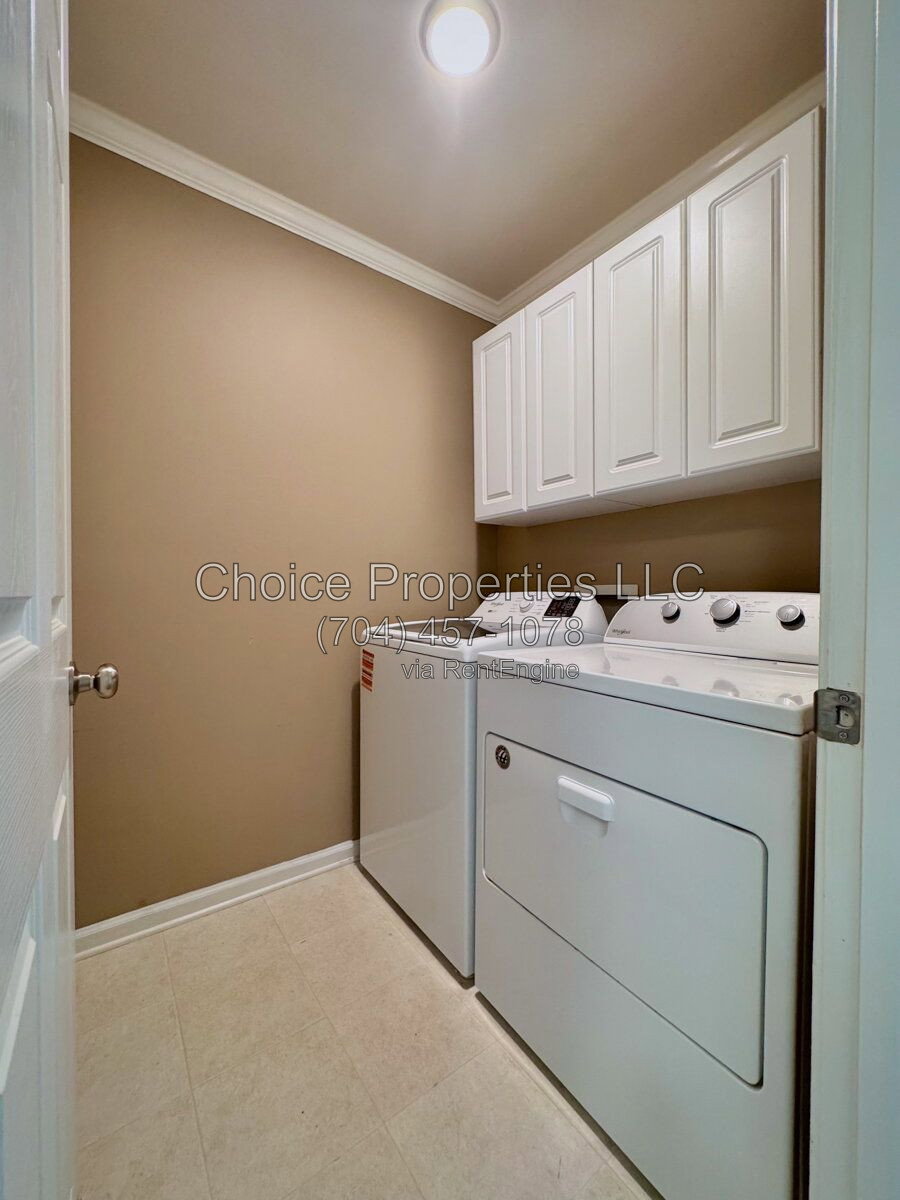 Gallery Image 30