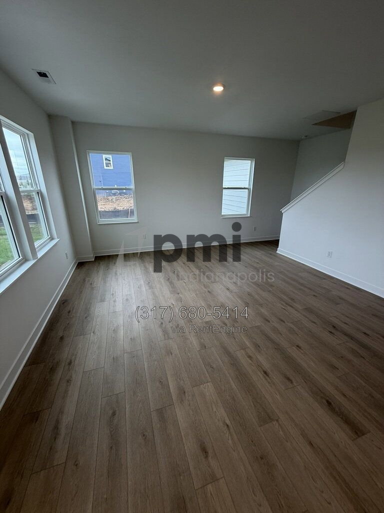 Gallery Image 15