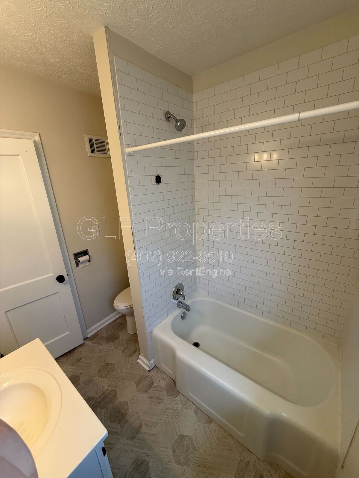 Gallery Image 17