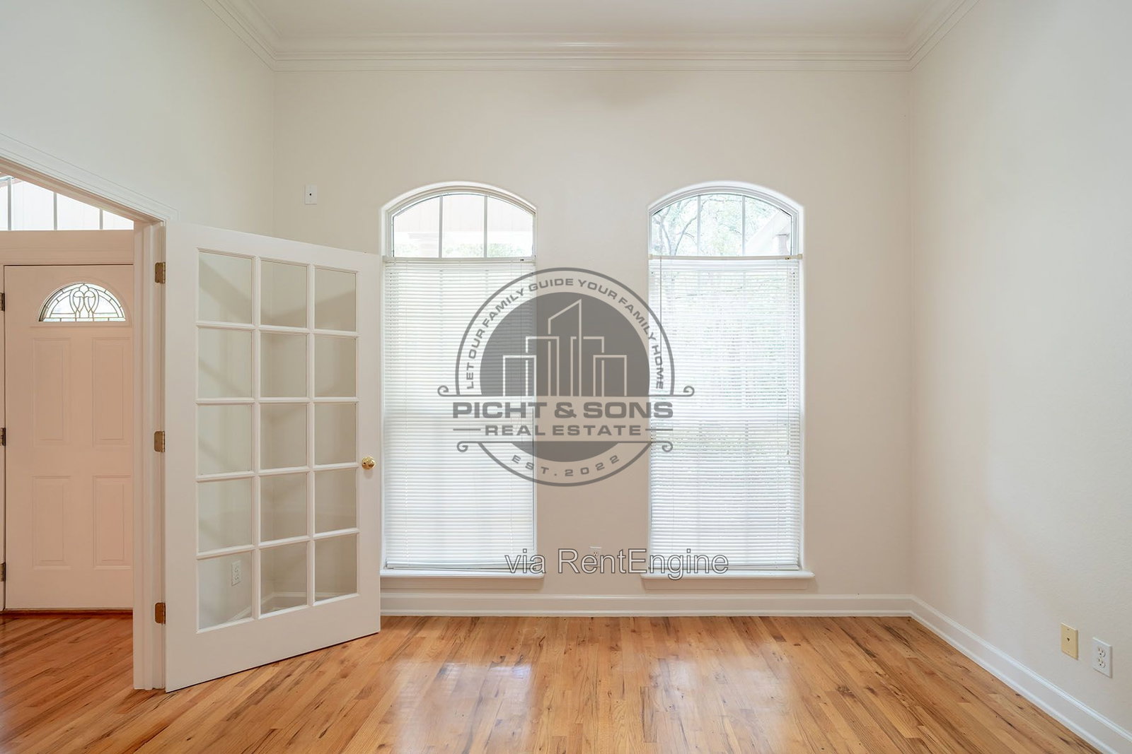 Gallery Image 14