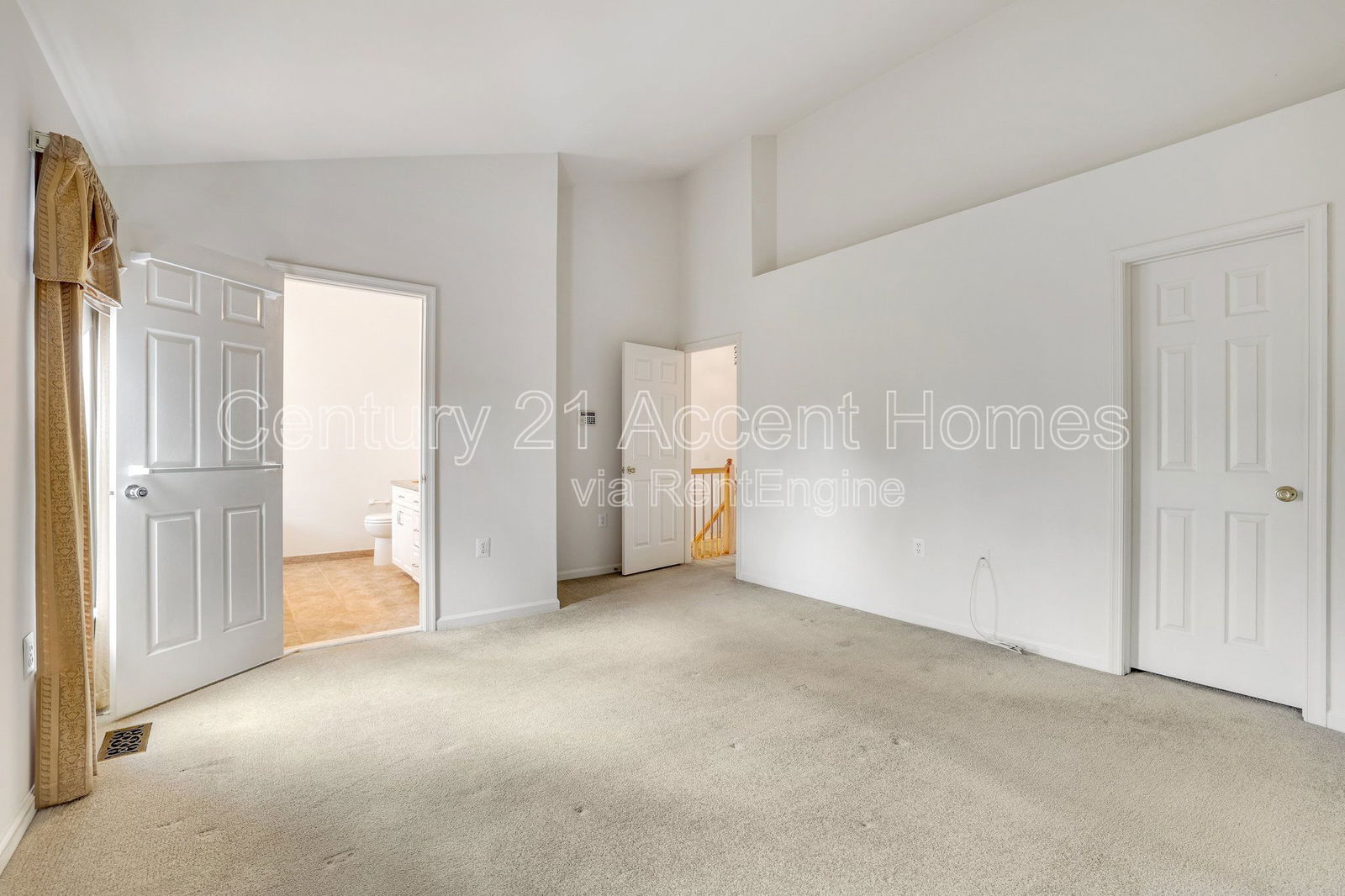 Gallery Image 27